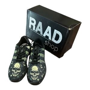 Men's “RAAD SHOP” Black and Green Skull Athletic Shoes 9.5M